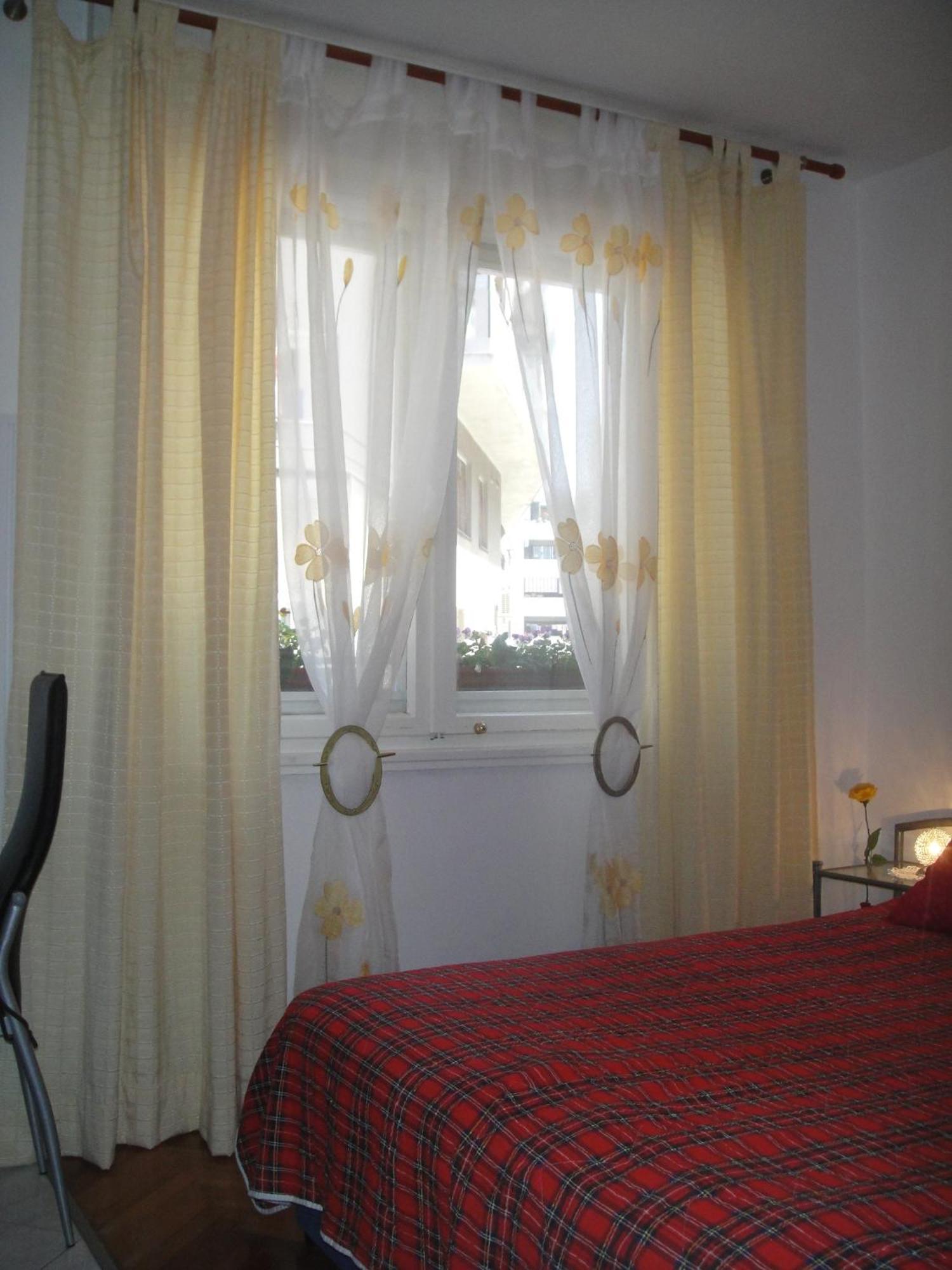 Apartments Crvena Orhideja Split Ruang foto