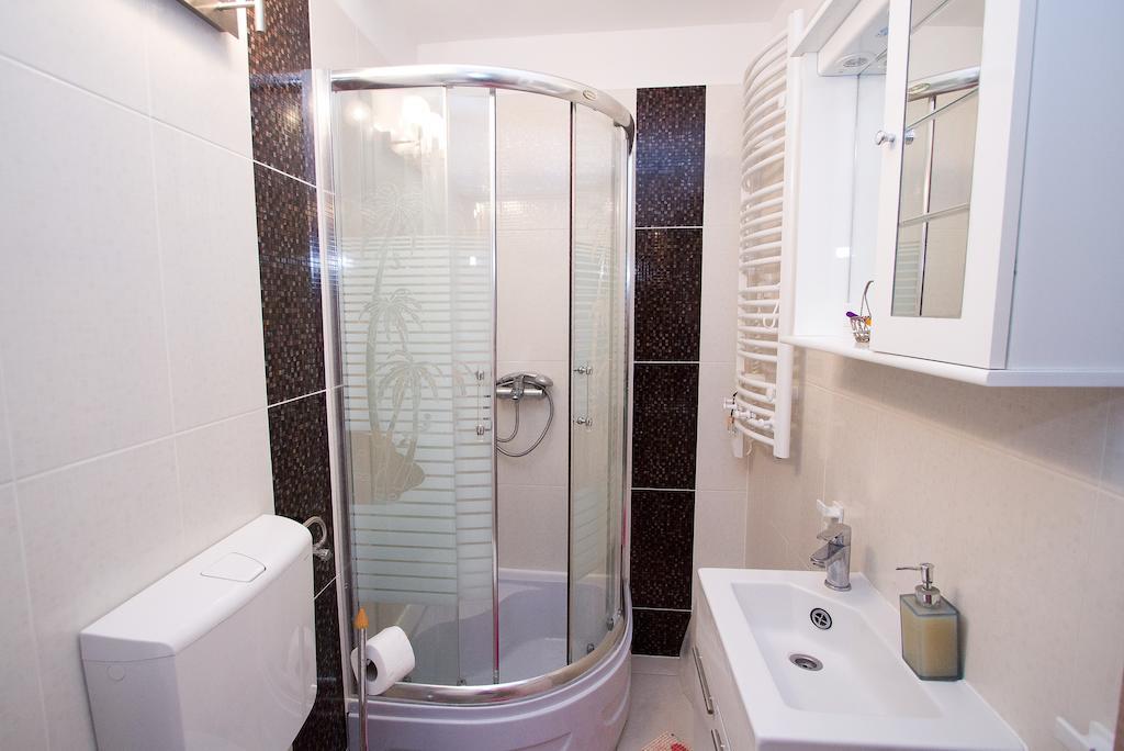 Apartments Crvena Orhideja Split Ruang foto