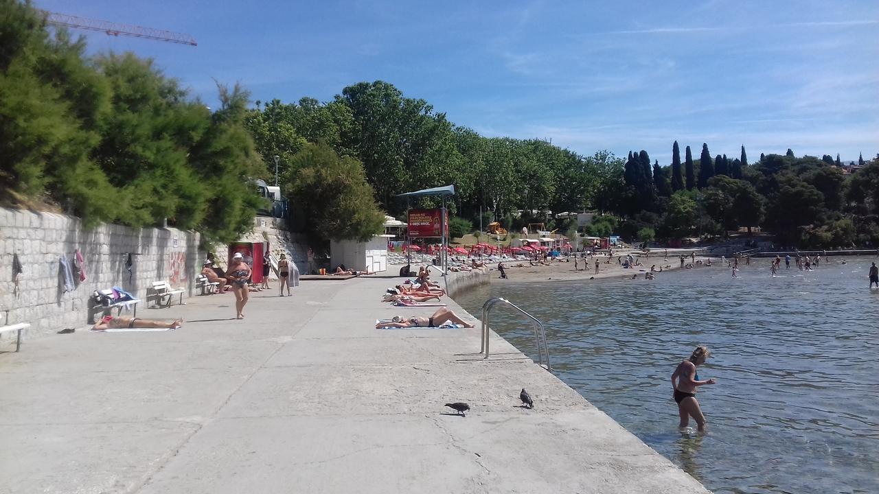 Apartments Crvena Orhideja Split Bagian luar foto