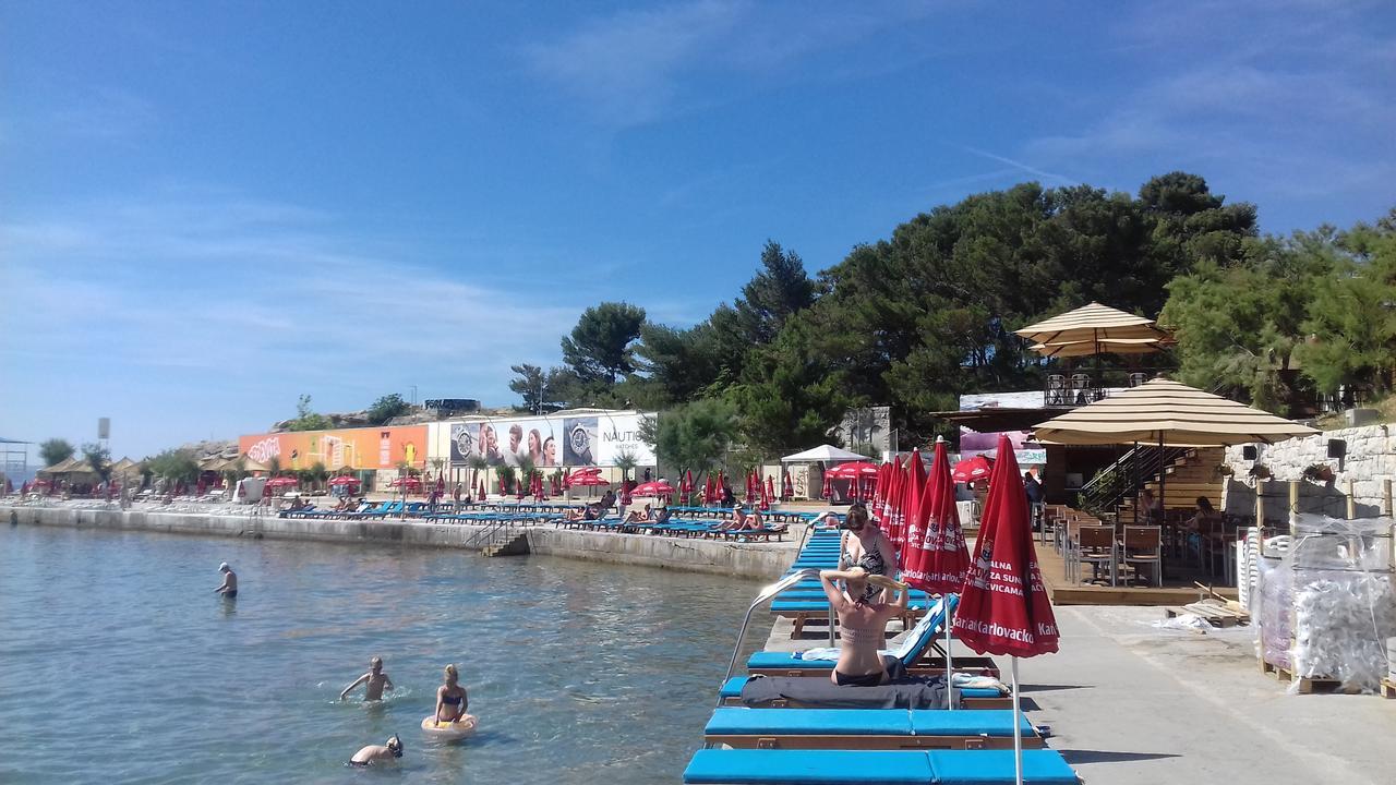 Apartments Crvena Orhideja Split Bagian luar foto